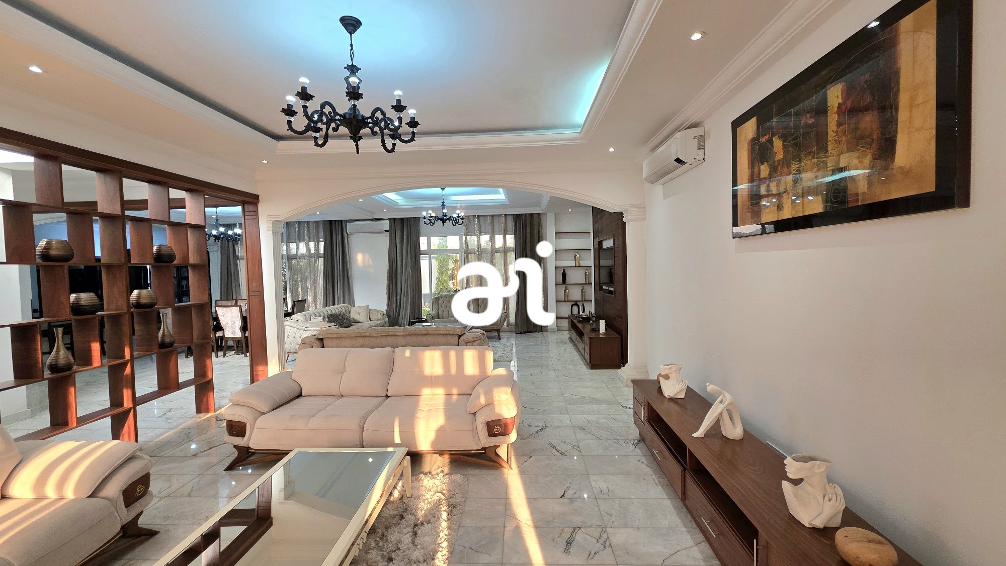 scaled_1000065142 VILLA