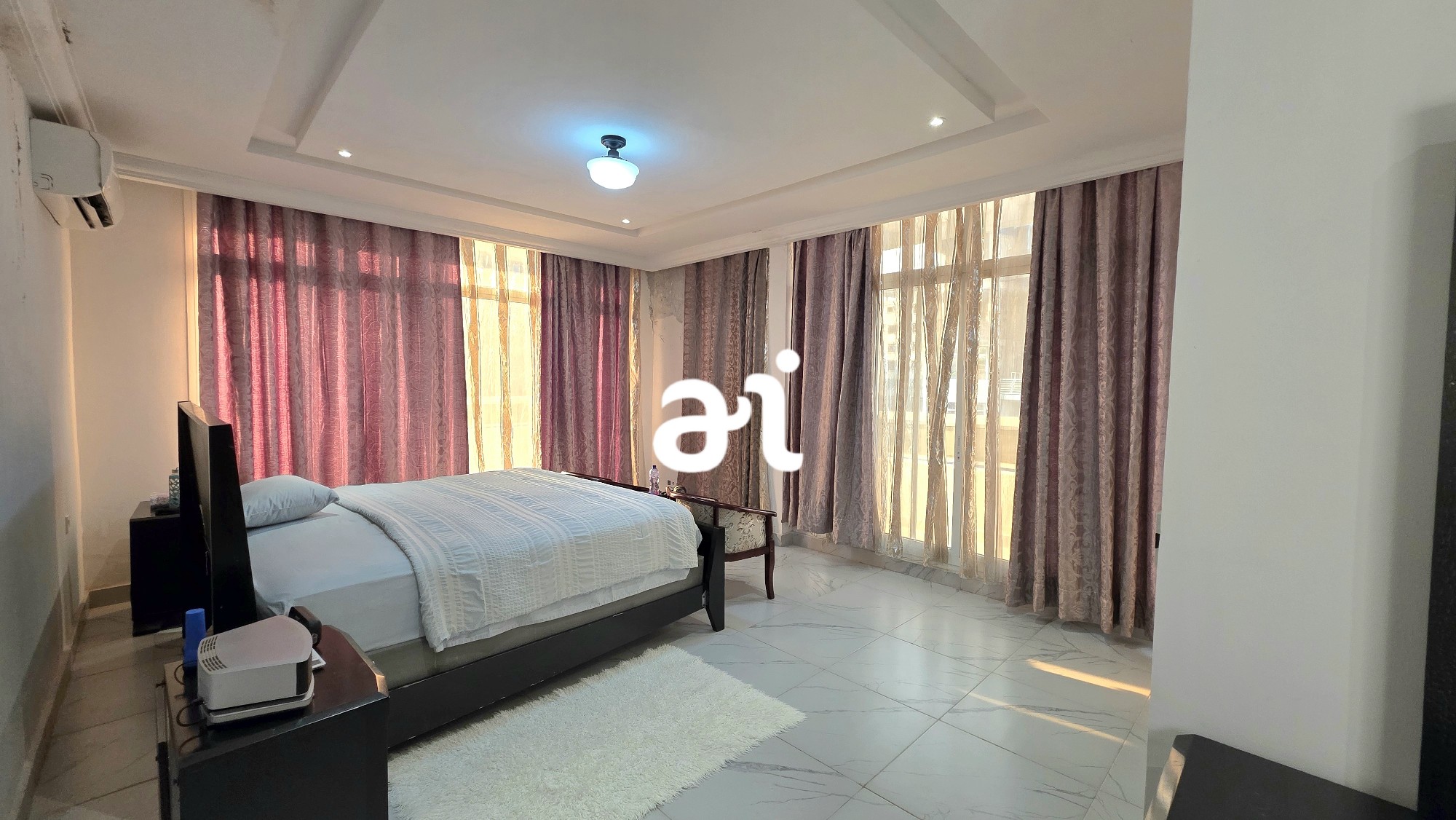 scaled_1000065167 VILLA