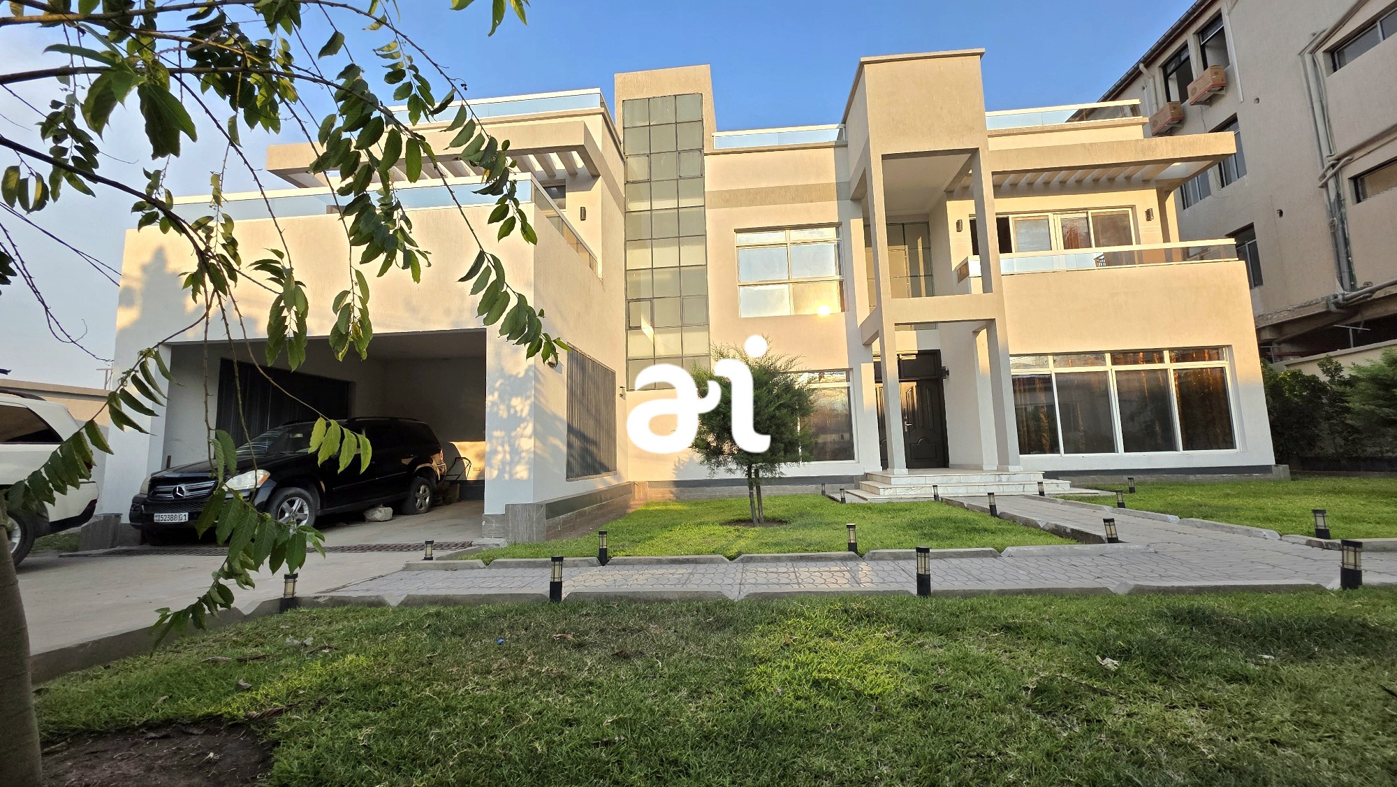 scaled_1000065188 VILLA