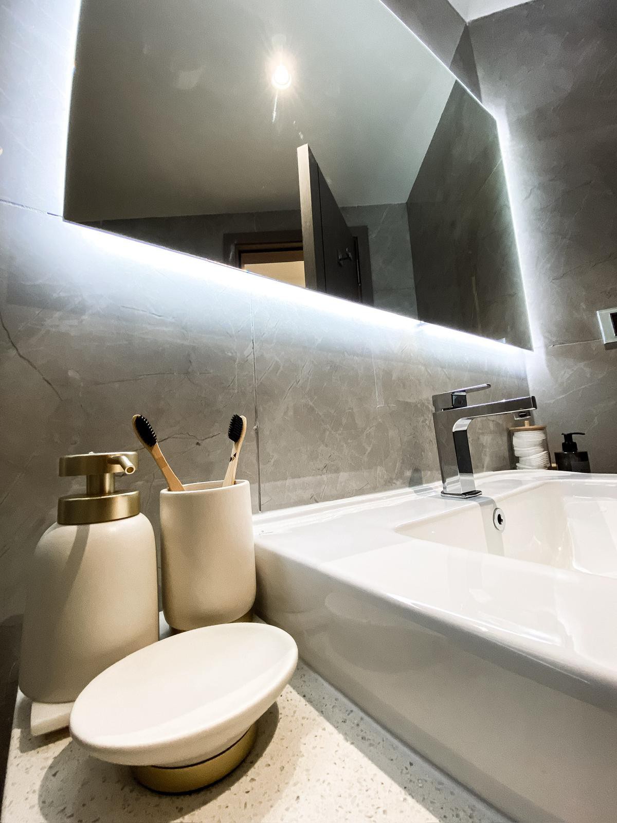 scaled_1001570576 Appartement