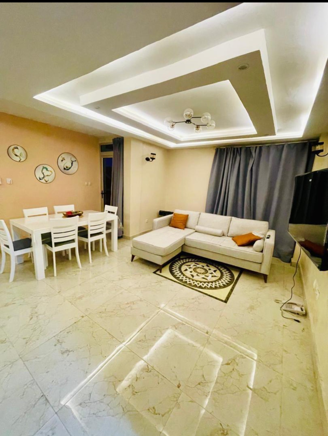 scaled_1001698280 appartement