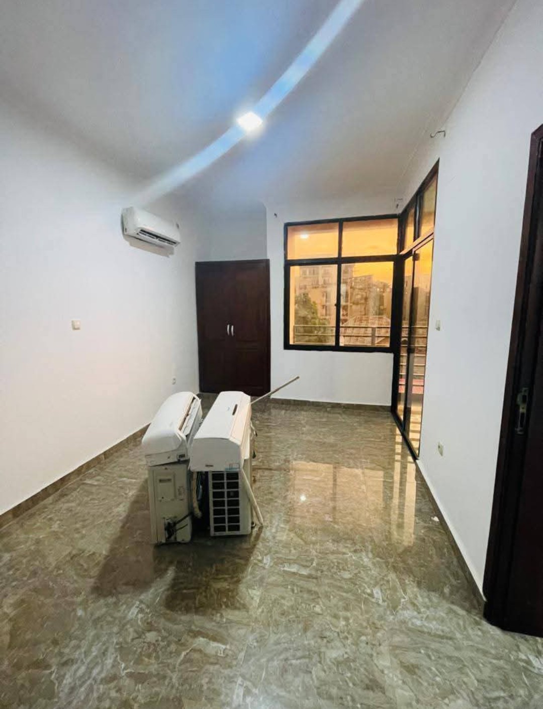 scaled_1001729716 Appartement