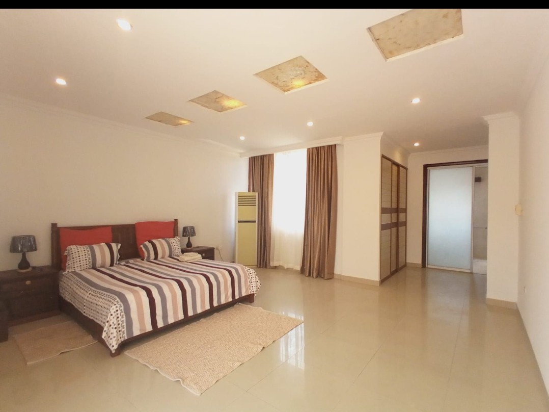 scaled_1001736184 Villa