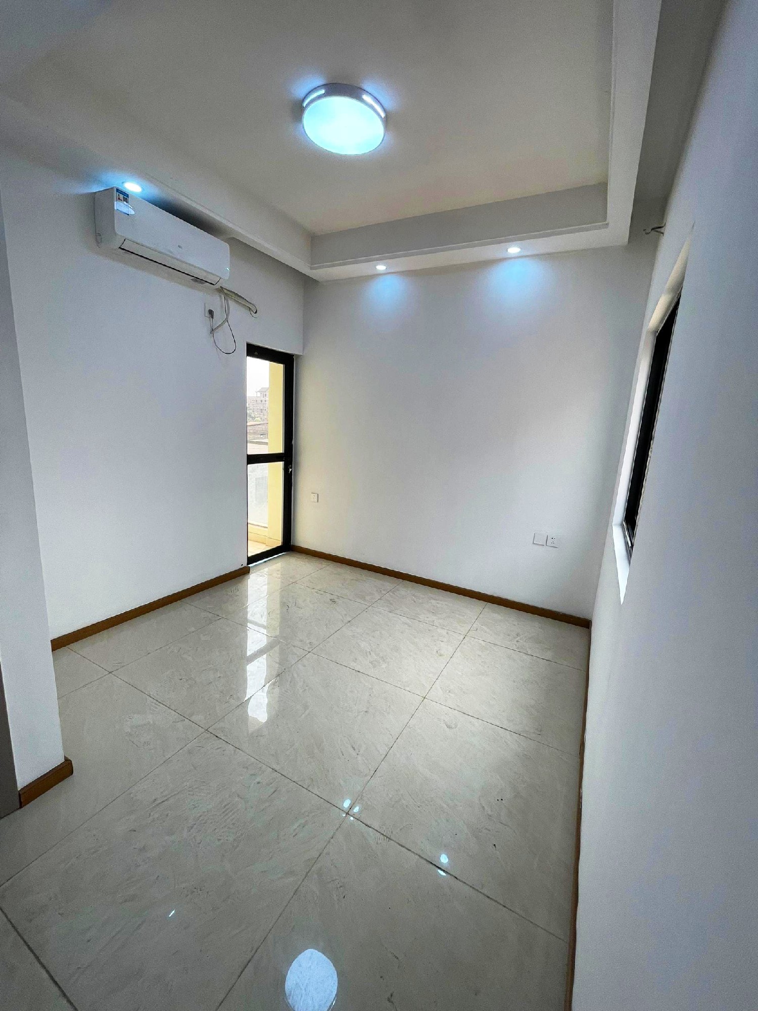 scaled_1001782322 Appartement