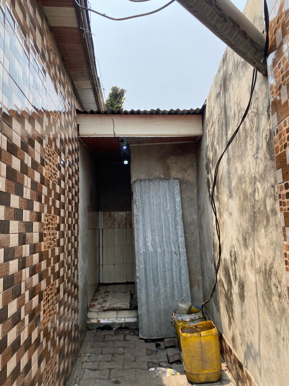 scaled_1005890544 Parcelle