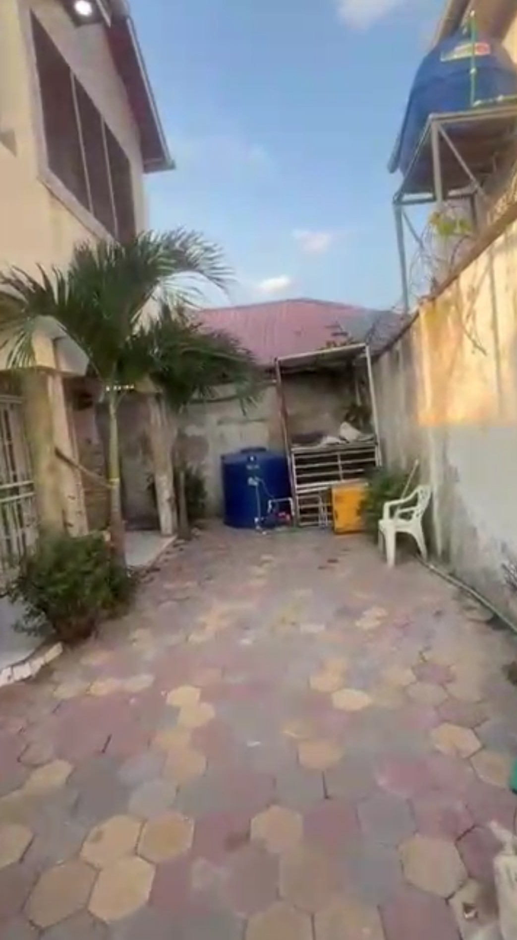 scaled_1005932810 parcelle