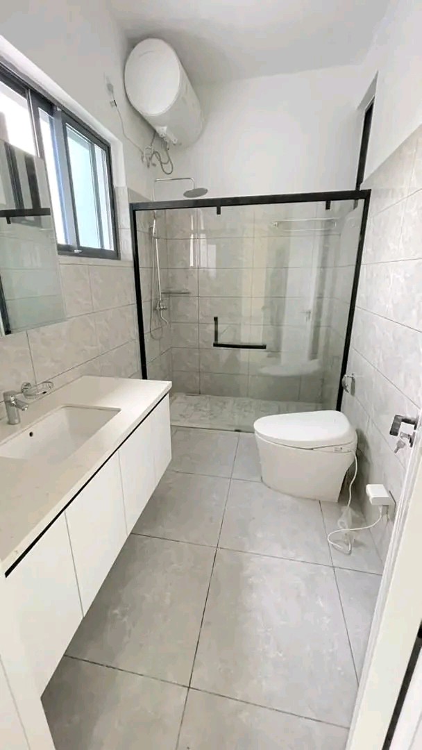 scaled_1765613837345 Villa