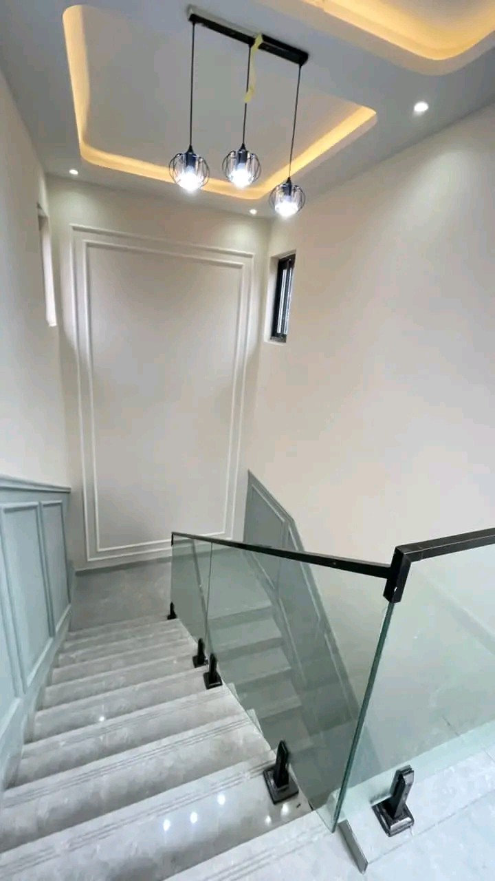 scaled_1765613863604