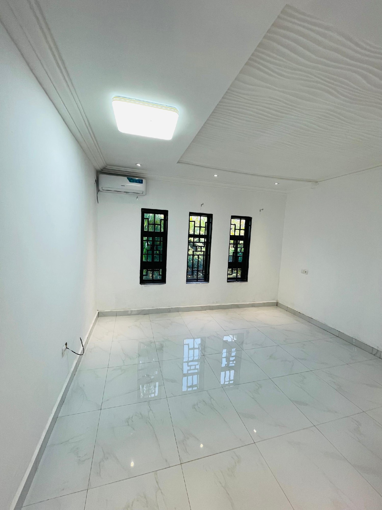 scaled_IMG-20251211-WA0181