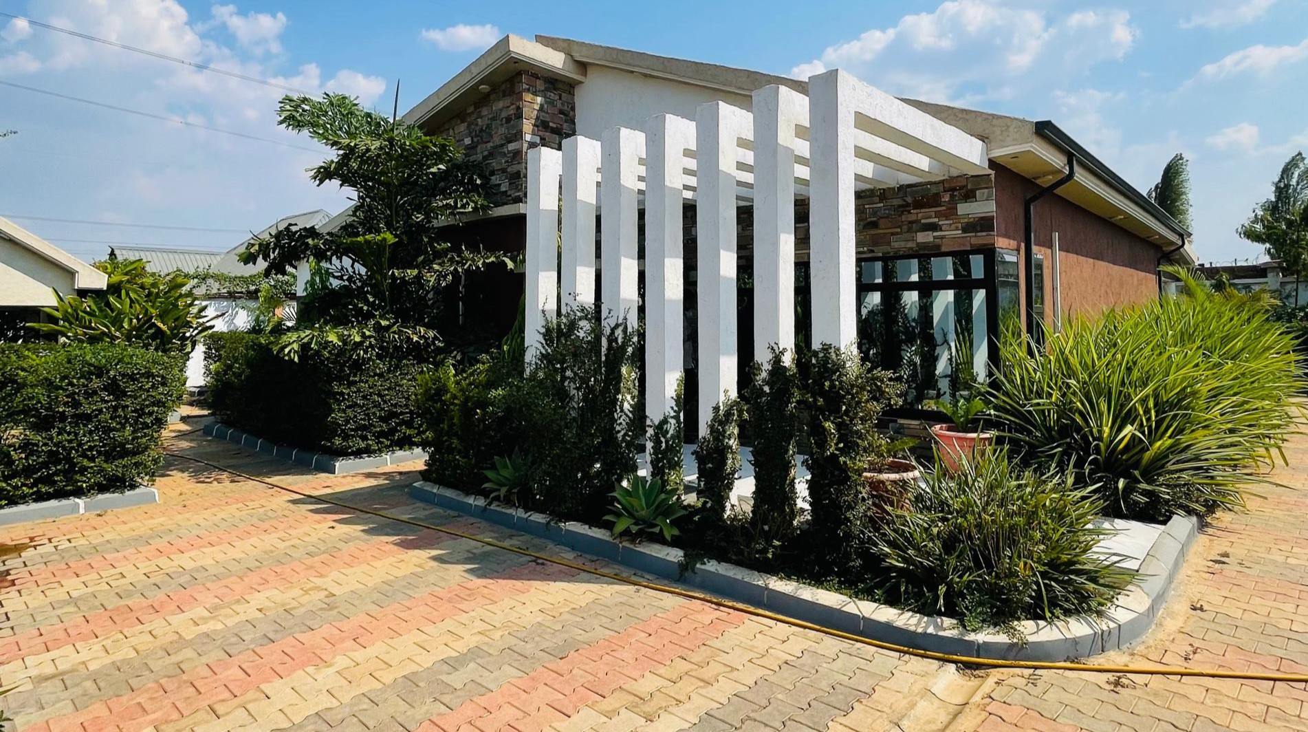 scaled_IMG-20251211-WA0186