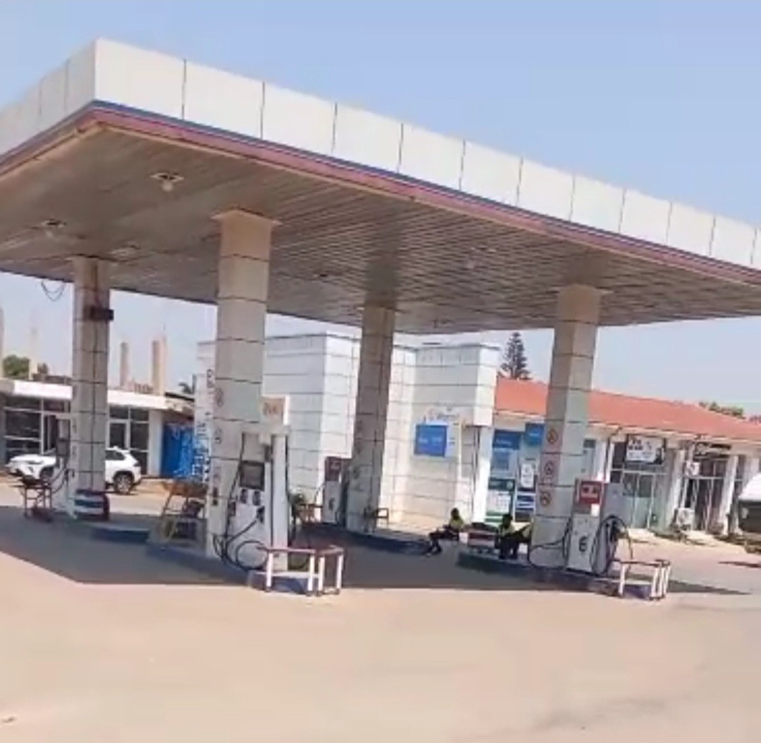 Scaled screenshot 20251214 025245 whatsappbusiness