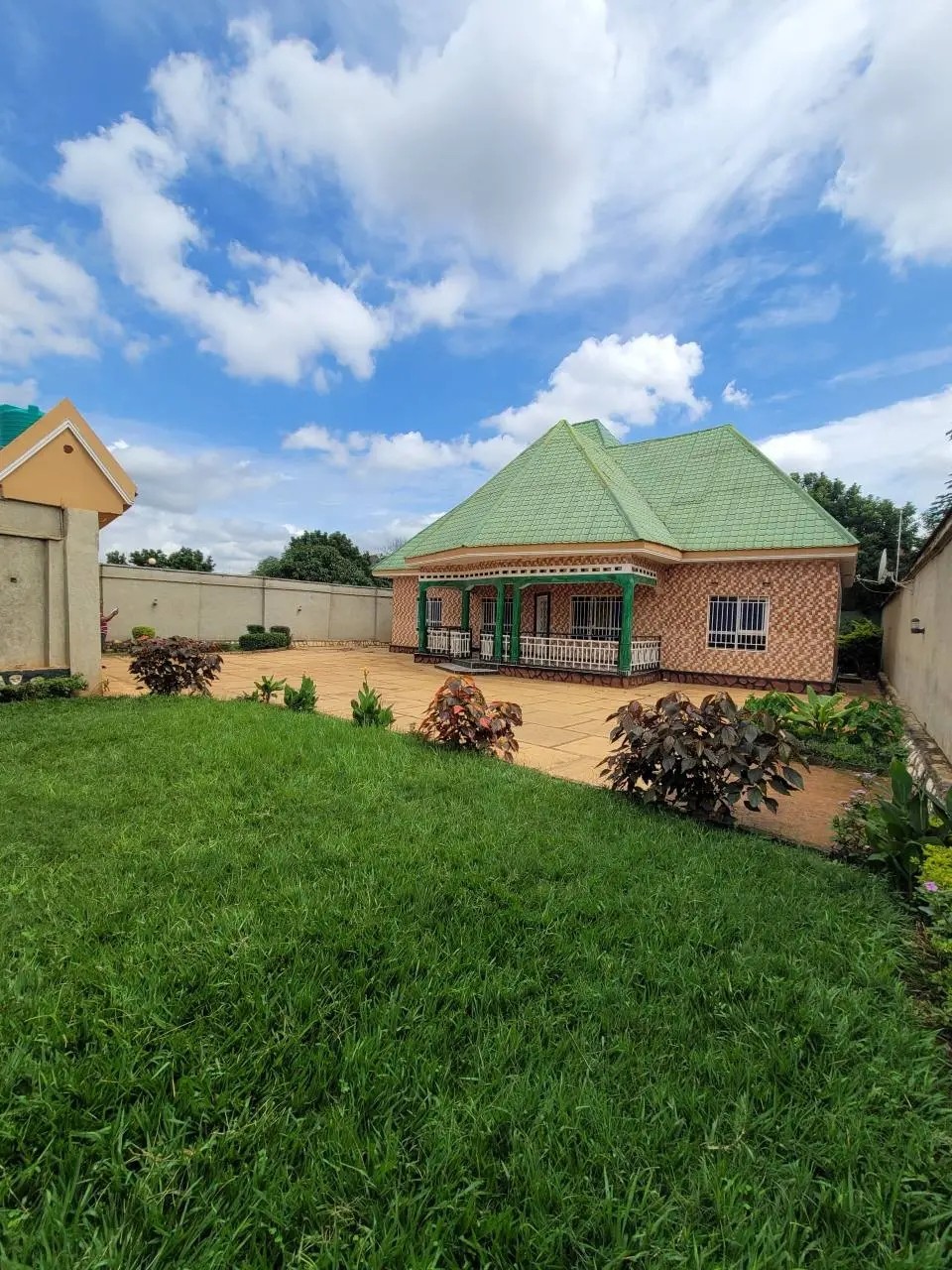 scaled_1774436866713