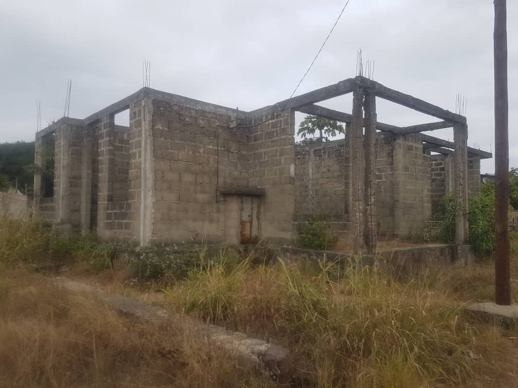 Parcelle-Terrain à Vendre – Mont-Ngafula, Kinshasa