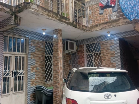 Immeuble à vendre – mont-ngafula, kinshasa