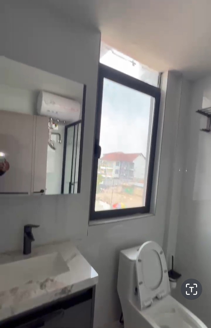scaled_1000004242 Appartement à Louer – Kintambo, Kinshasa