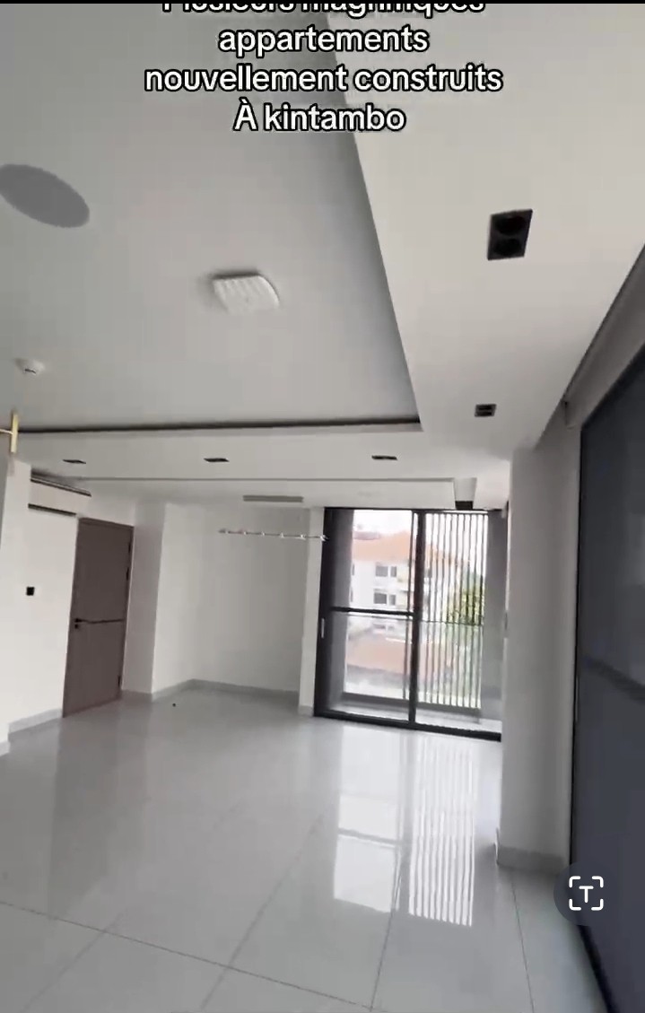 scaled_1000004272 Appartement à Louer – Kintambo, Kinshasa