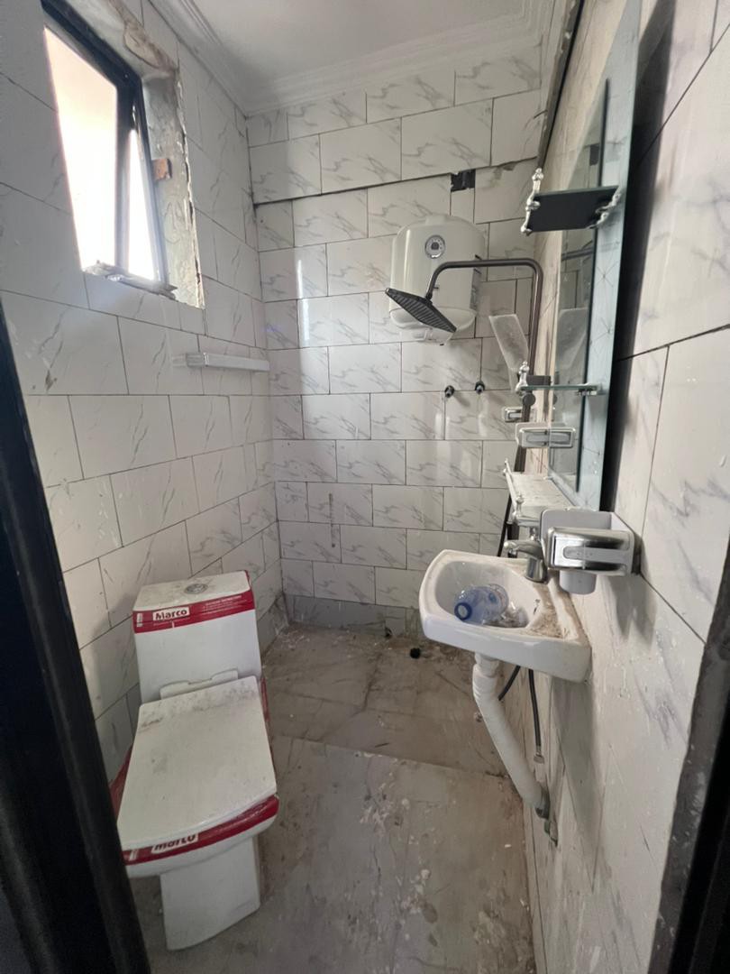 scaled_1000015029 Appartement à Louer – Kintambo, Kinshasa
