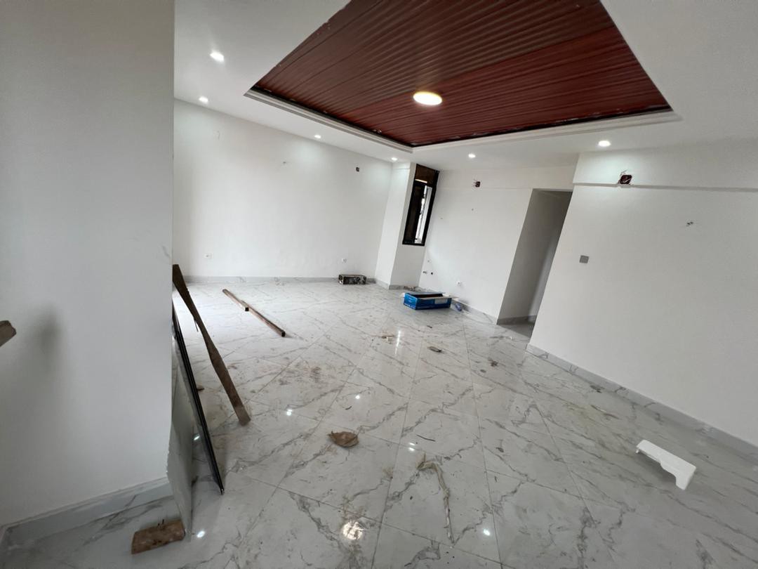 scaled_1000015031 Appartement à Louer – Kintambo, Kinshasa