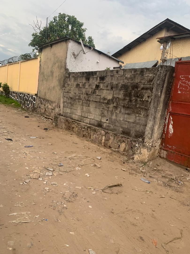 Parcelle-Terrain à Vendre – Ngaliema, Kinshasa