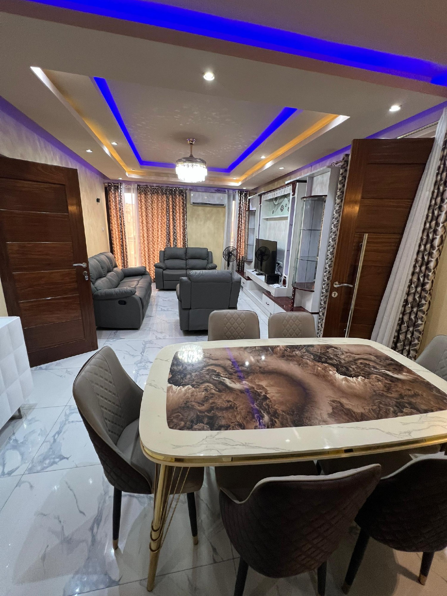 scaled_1001045486 Appartement à Louer – Kintambo, Kinshasa