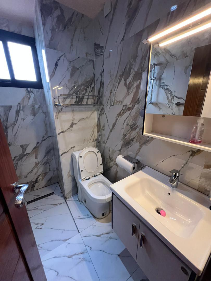 scaled_1001045492 Appartement à Louer – Kintambo, Kinshasa