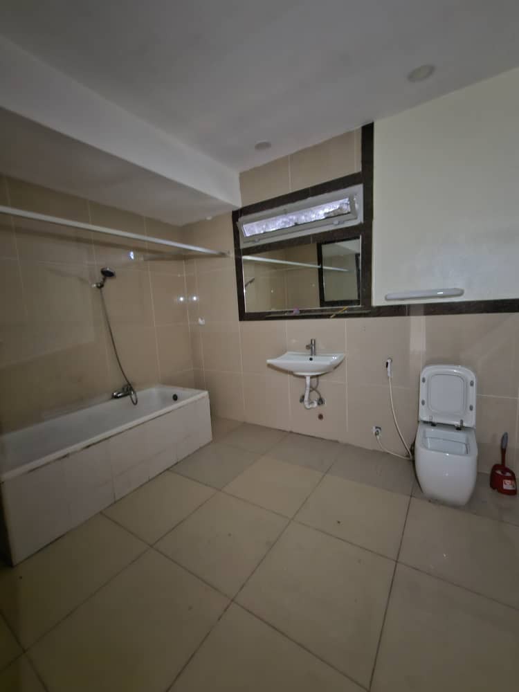 Maison à Louer – Gombe, Kinshasa