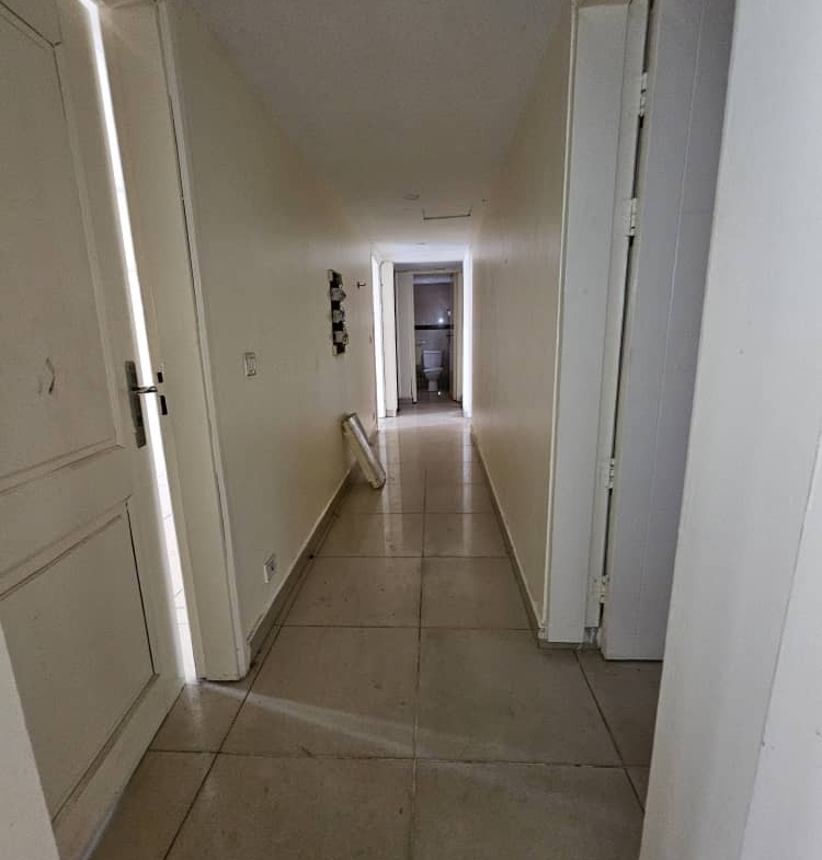Maison à Louer – Gombe, Kinshasa
