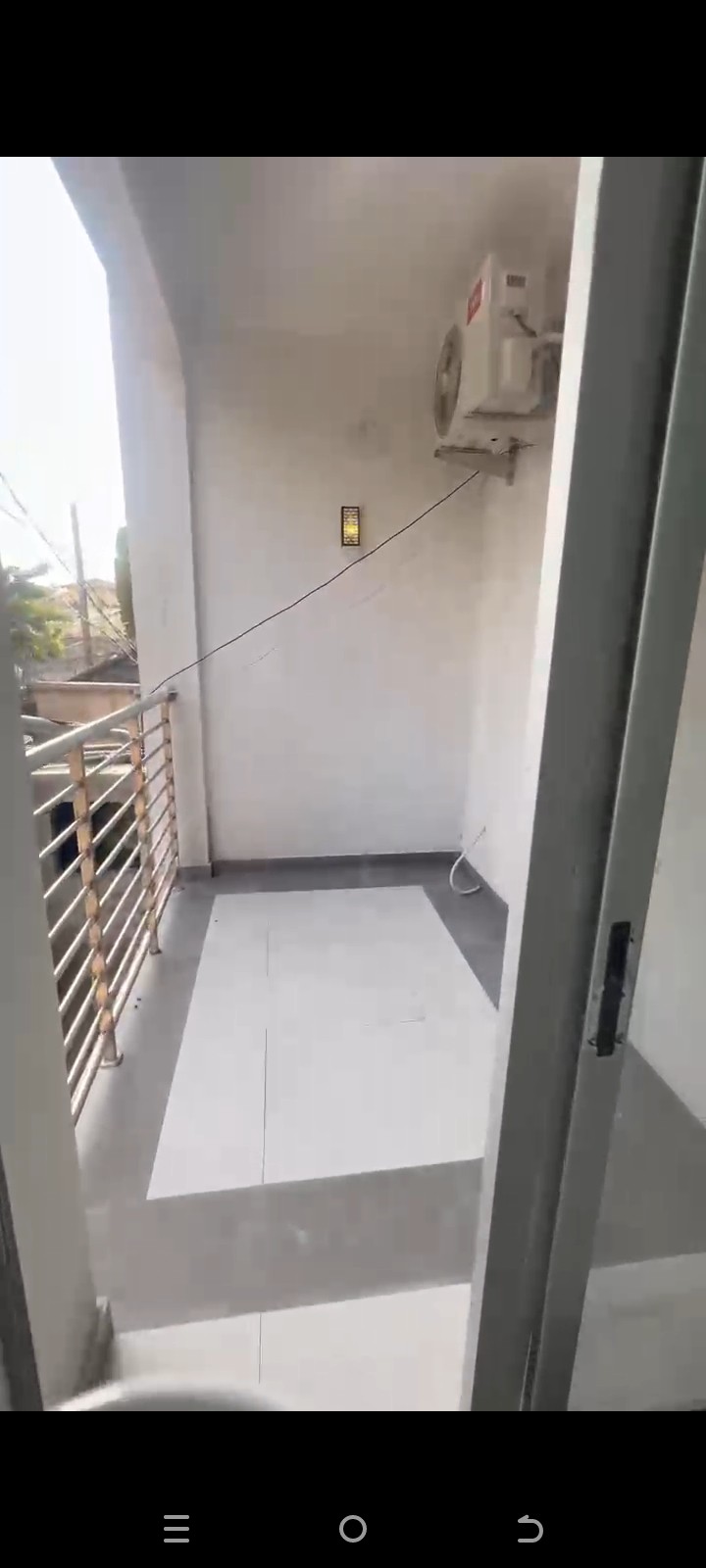 scaled_1001067219 Appartement à Louer – Kintambo, Kinshasa