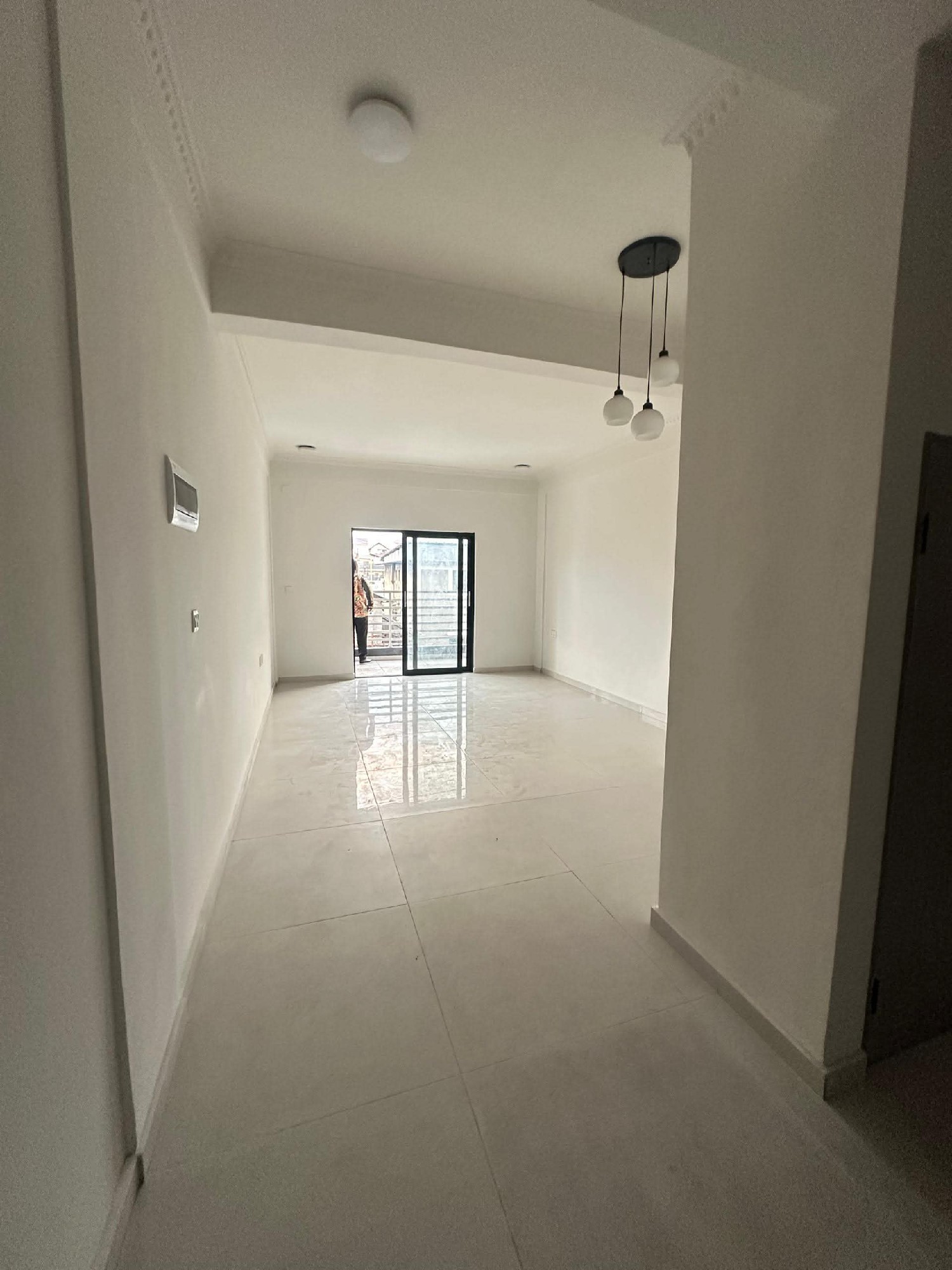 scaled_1001083648 Appartement à Louer – Lingwala, Kinshasa