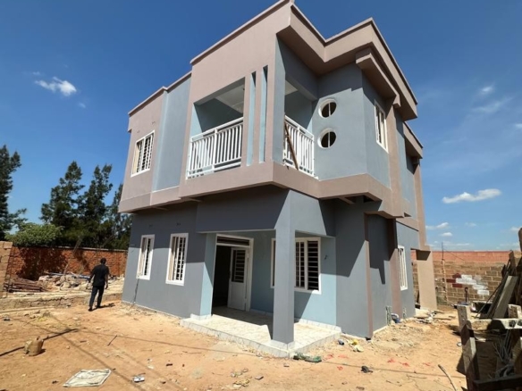 Maison à vendre – golf météo mwela, lubumbashi