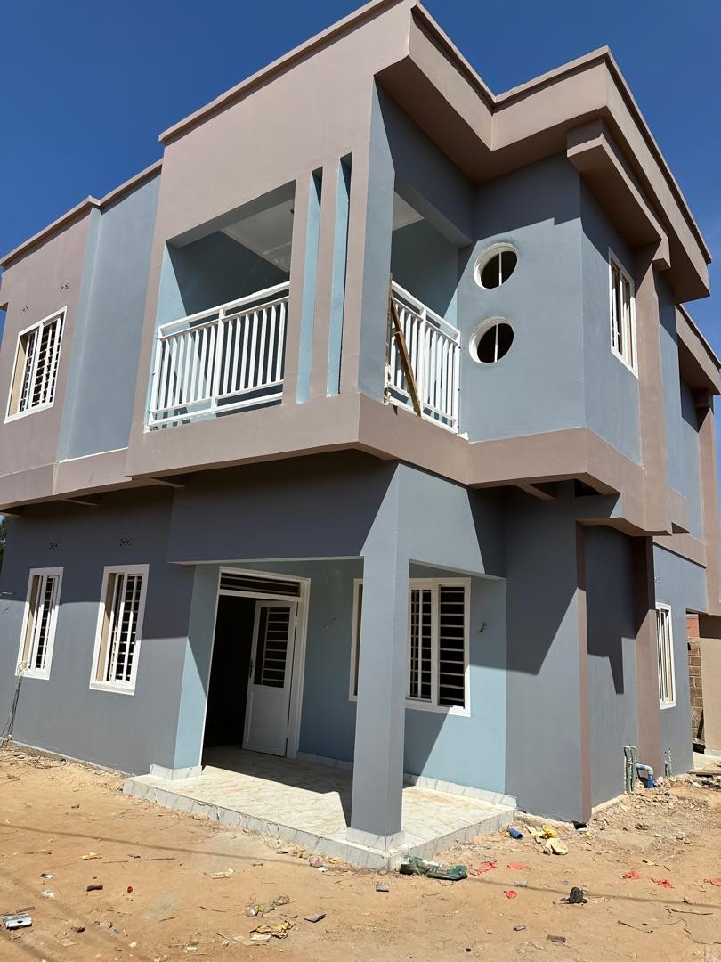 scaled_1001832827 Maison à Vendre – Golf Météo Mwela, Lubumbashi