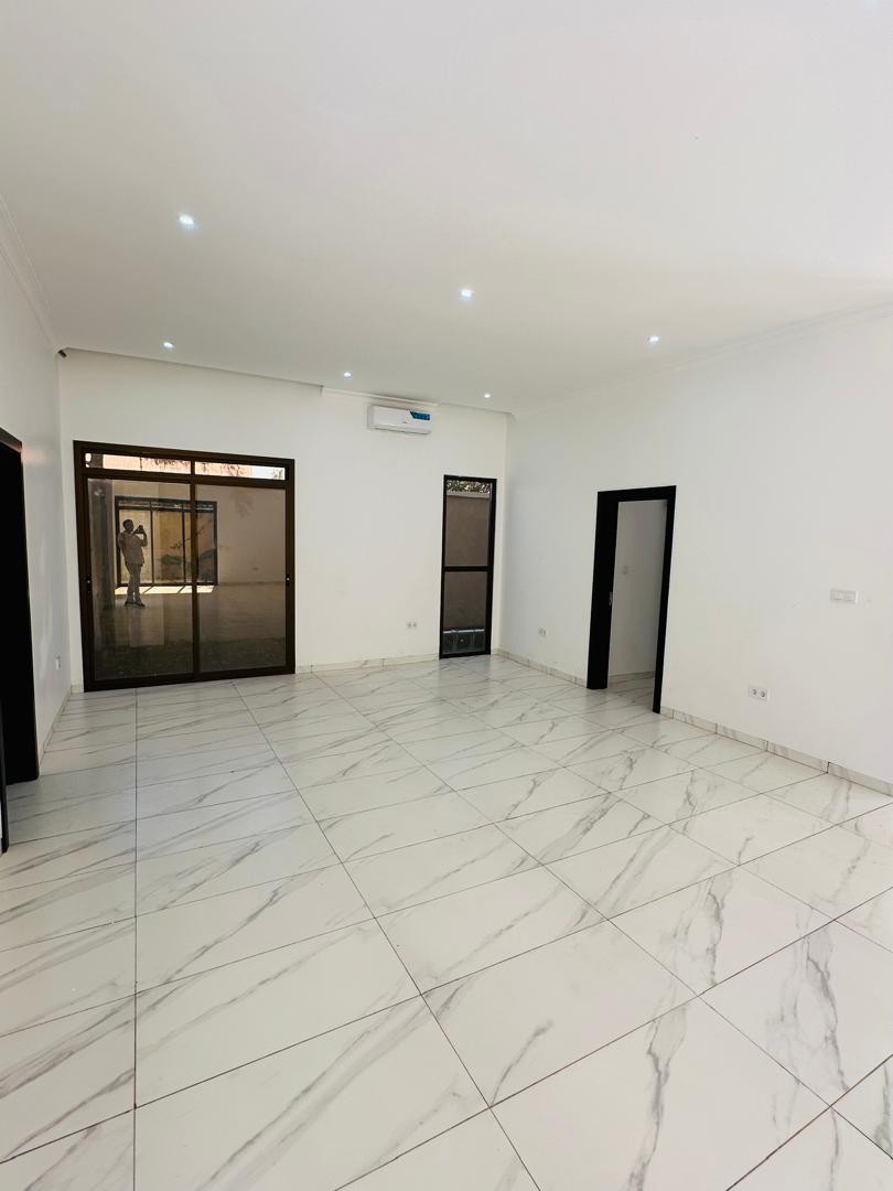 Maison à Louer – Golf Le Battant, Lubumbashi