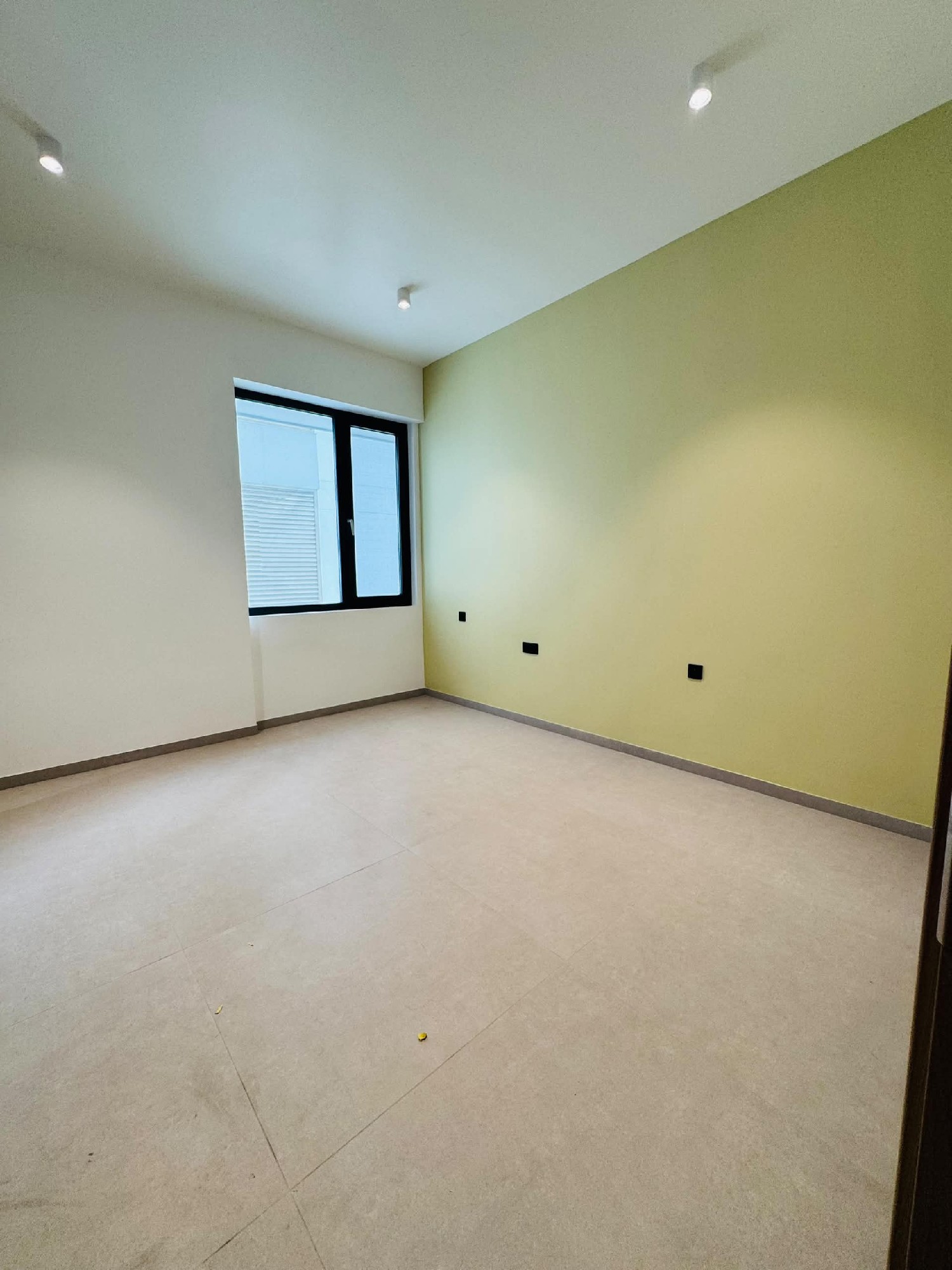 scaled_1001943286 Appartement à Louer – Gombe, Kinshasa