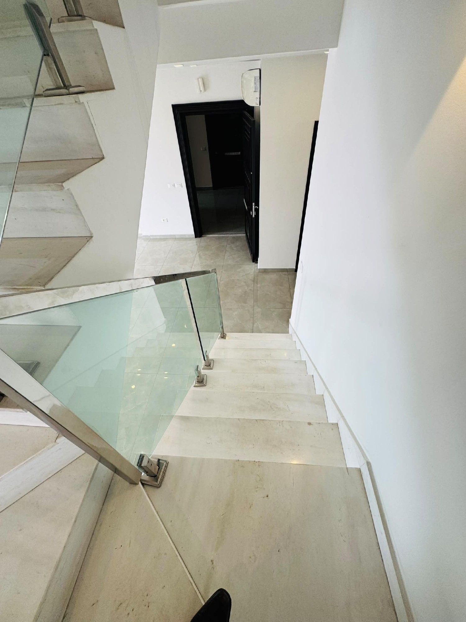 Duplex à Louer – Gombe, Kinshasa