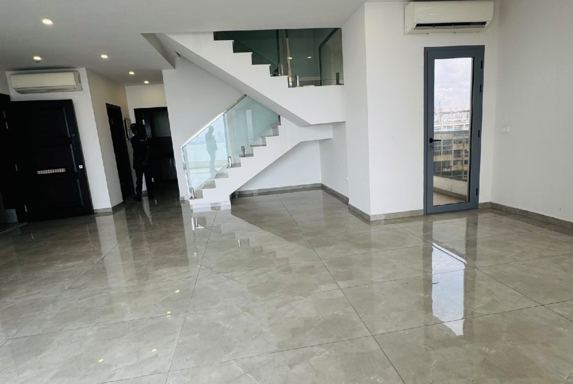 Duplex à Louer – Gombe, Kinshasa