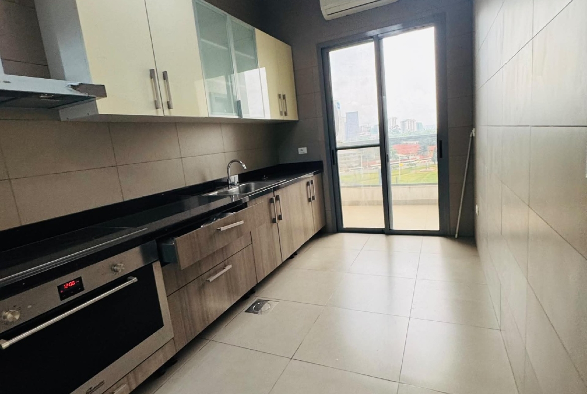 Duplex à Louer – Gombe, Kinshasa