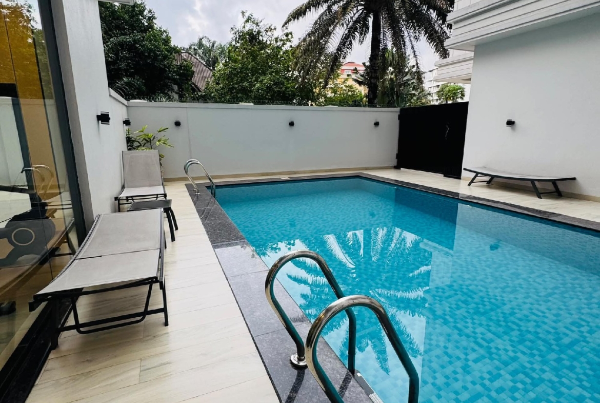 Appartement Meublé à Louer – Gombe, Kinshasa
