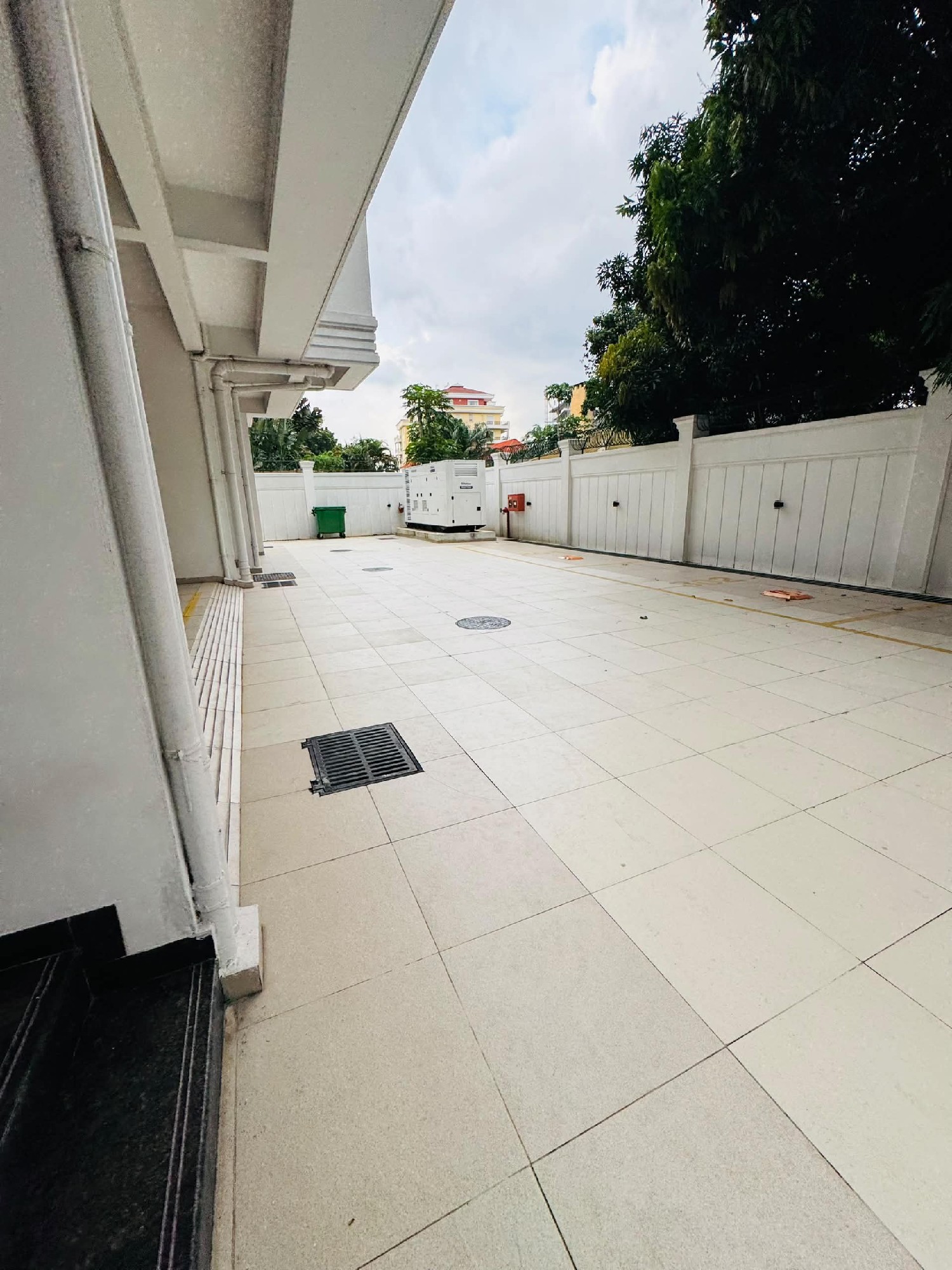 Appartement Meublé à Louer – Gombe, Kinshasa