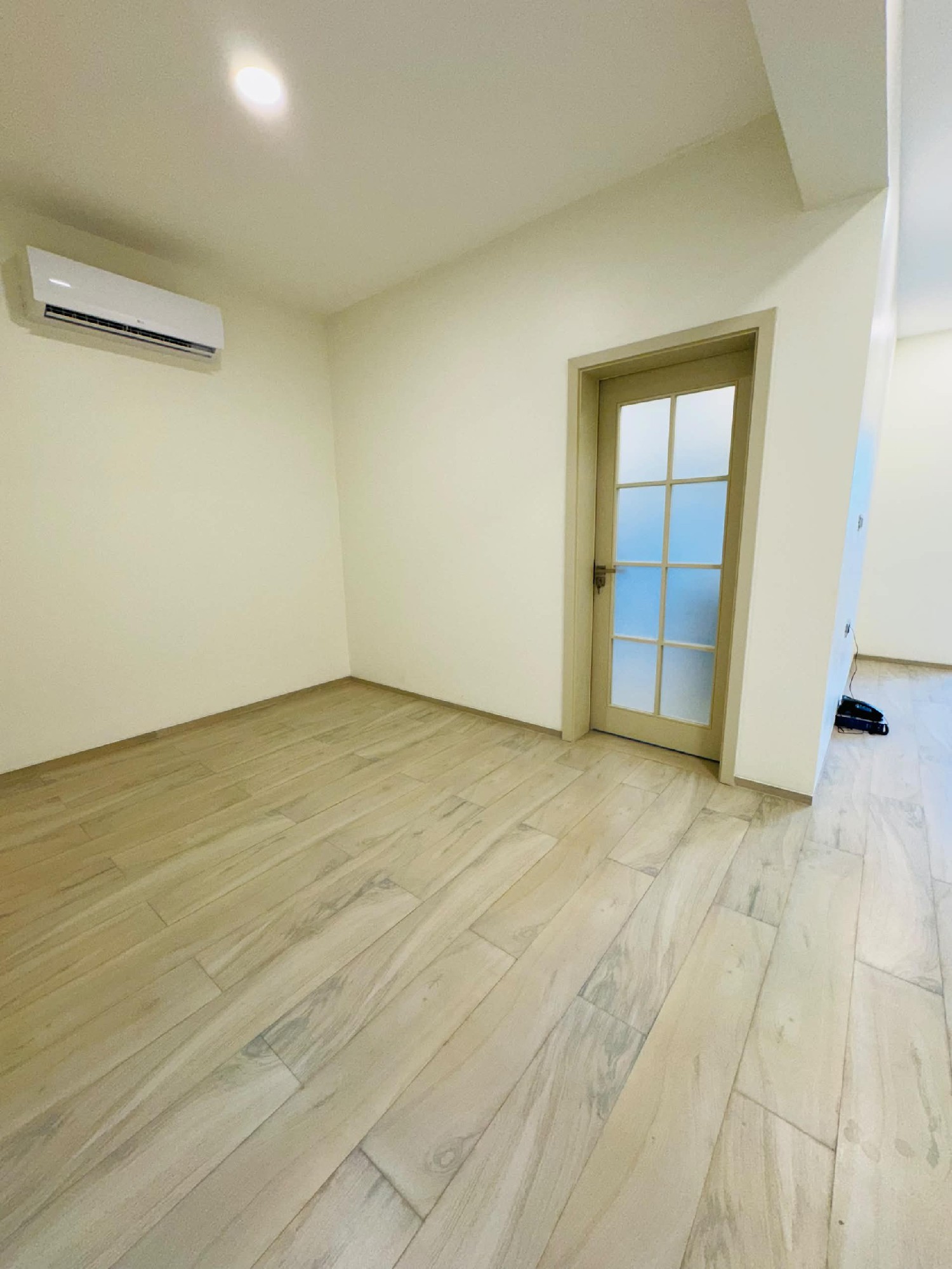 Appartement Meublé à Louer – Gombe, Kinshasa