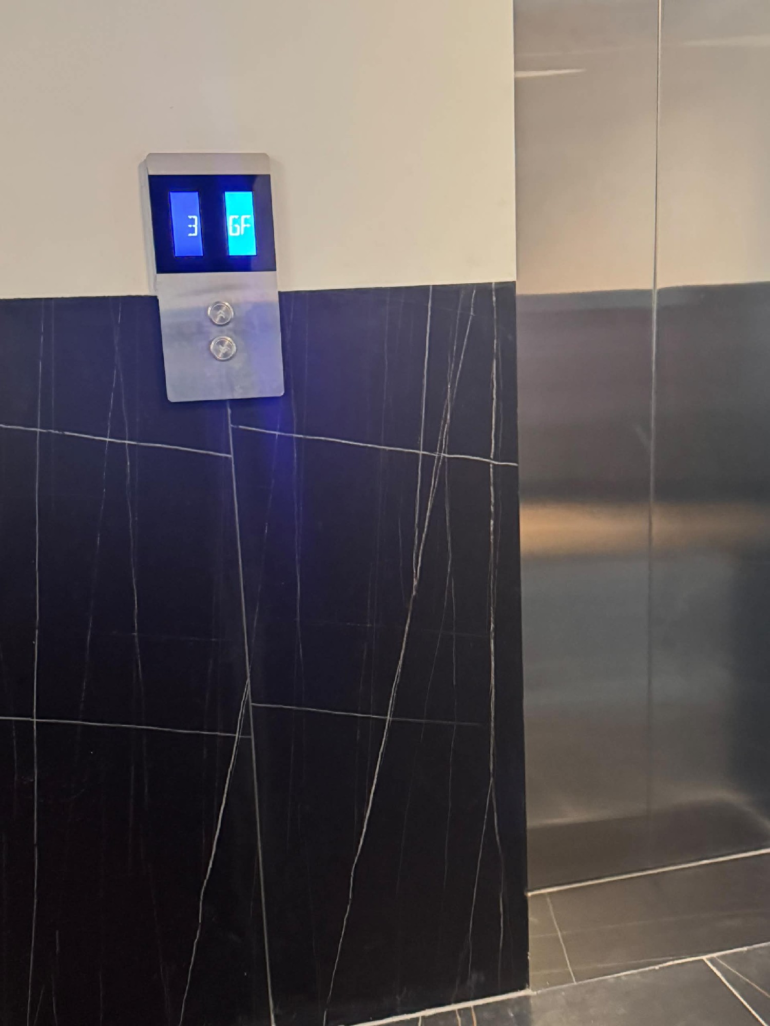 Appartement à Louer – Gombe, Kinshasa