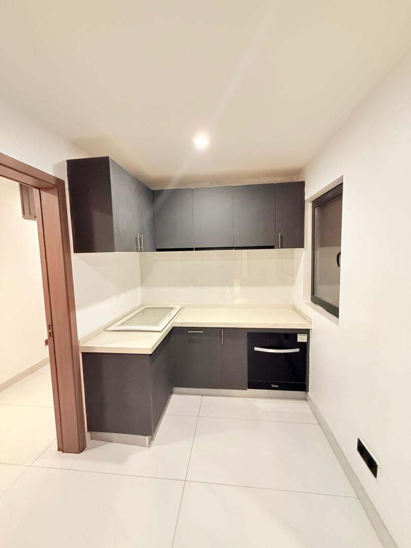 scaled_1001946068 Appartements à Louer – Kintambo, Kinshasa