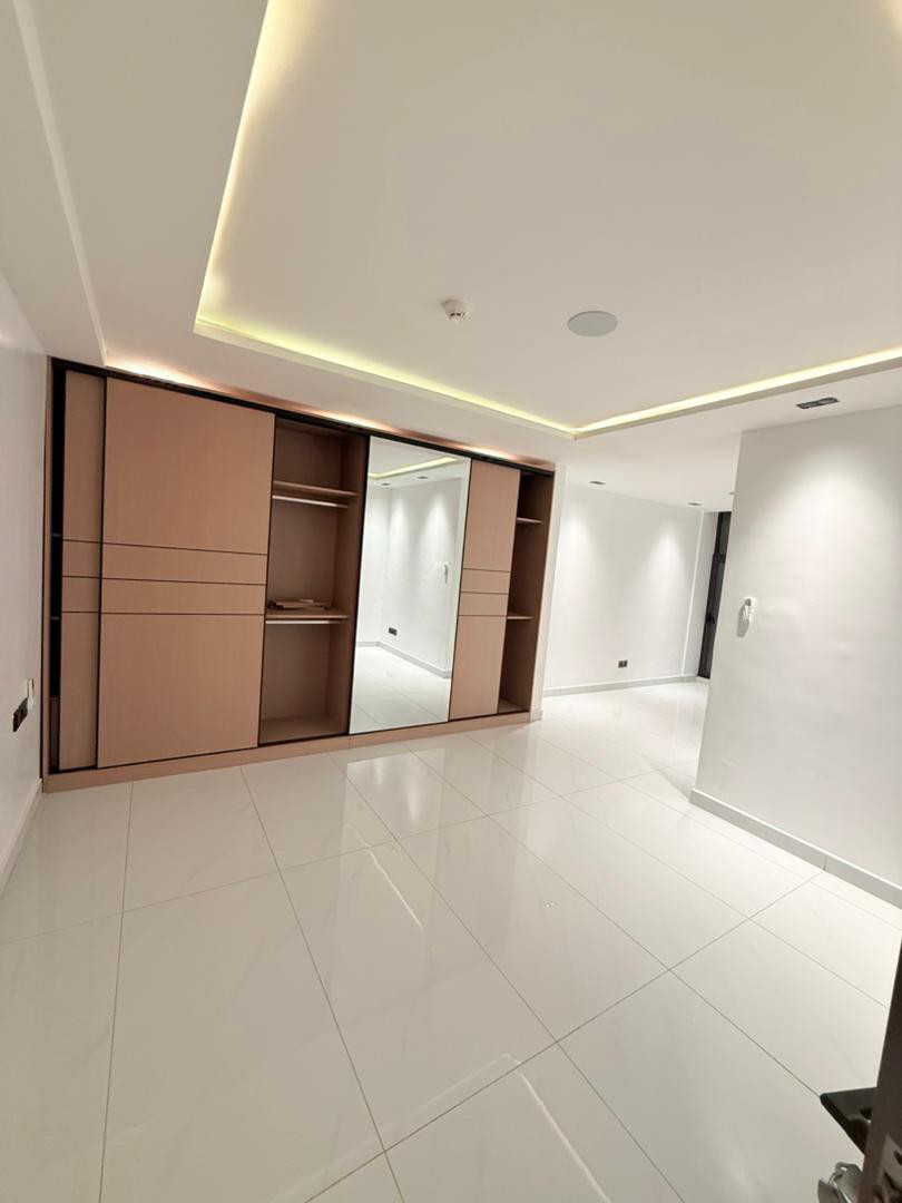 scaled_1001946073 Appartements à Louer – Kintambo, Kinshasa