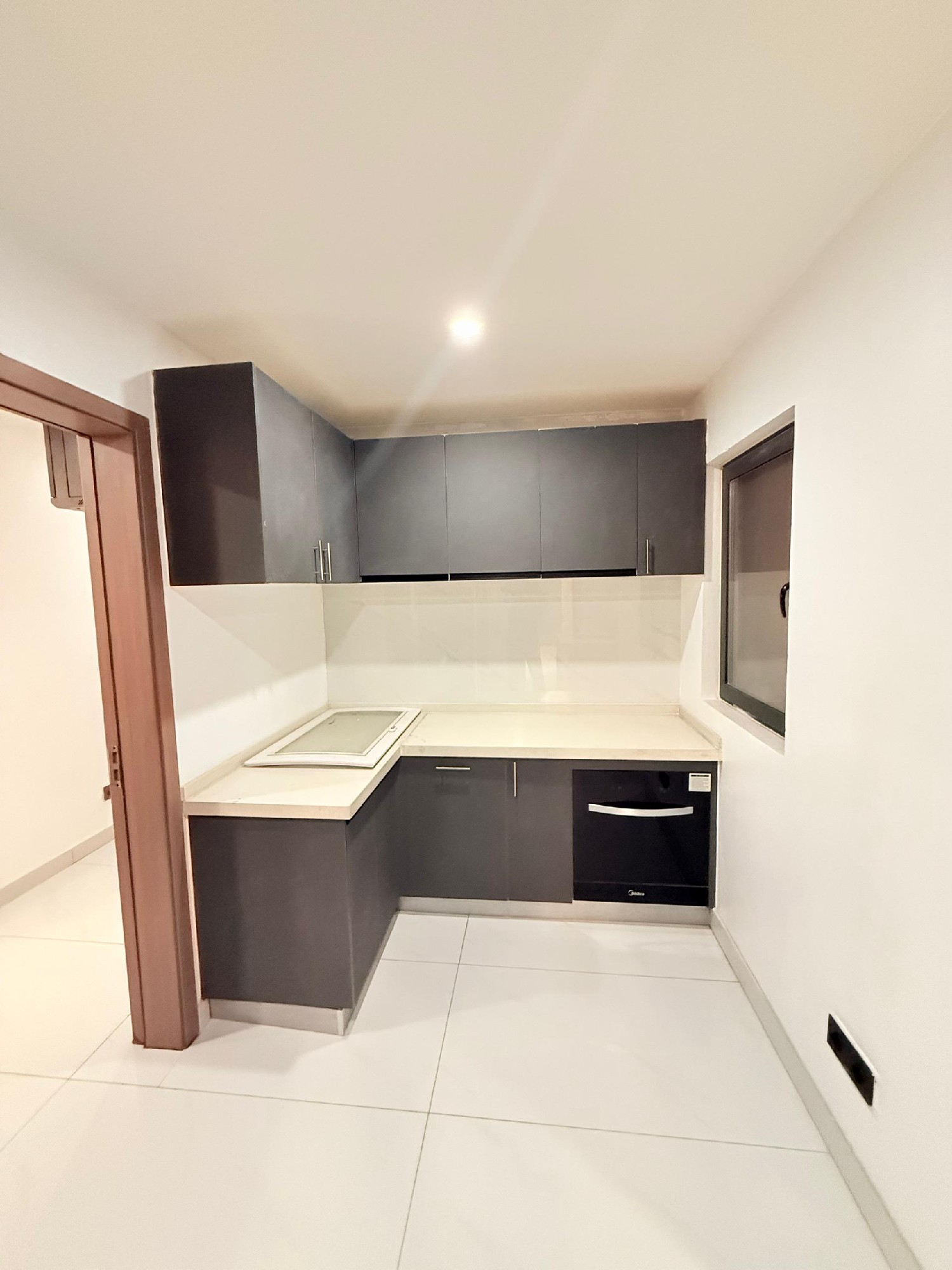 scaled_1001946105 Appartements à Louer – Kintambo, Kinshasa