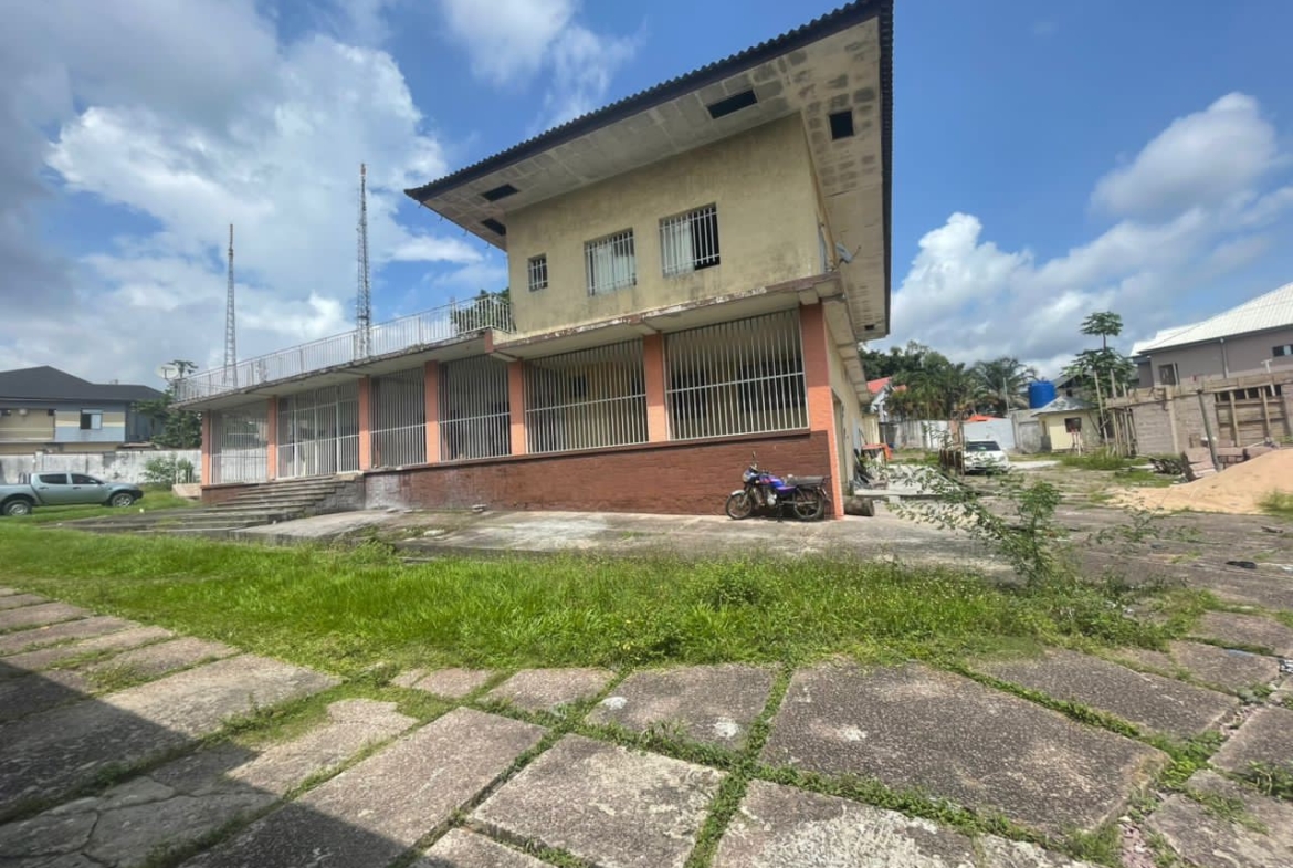 Parcelle-Terrain à Vendre – Ngaliema, Kinshasa