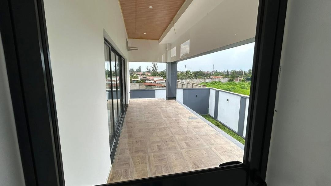 Maison à Vendre – Golf Kabulameshi, Lubumbashi