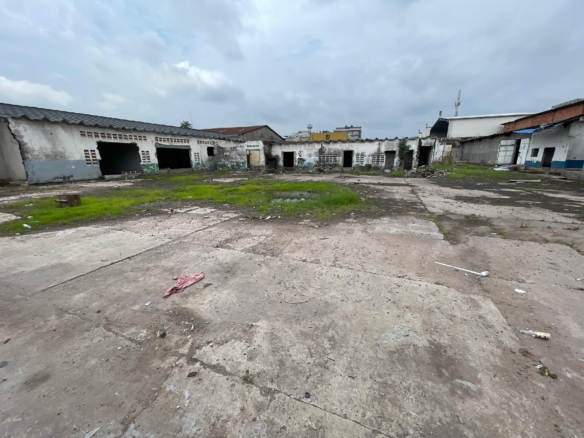 Parcelle-terrain à vendre – gombe, kinshasa