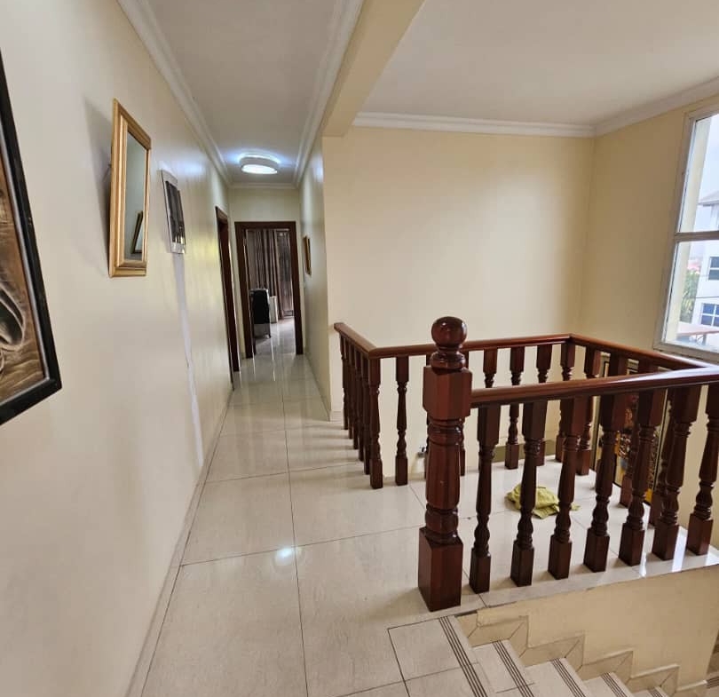 Duplex Jumelé à Louer – Mont Fleury, Kinshasa