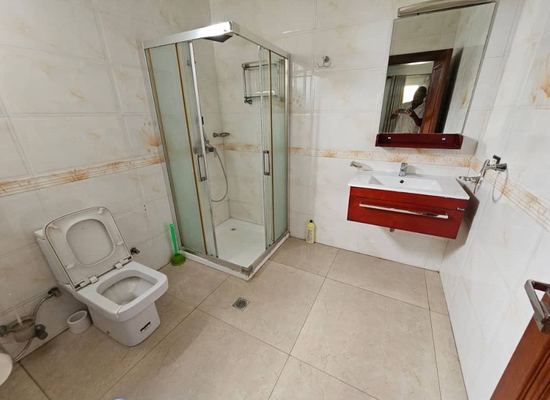 Duplex Jumelé à Louer – Mont Fleury, Kinshasa