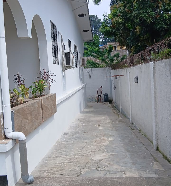 Villa à Louer – Ngaliema, Kinshasa