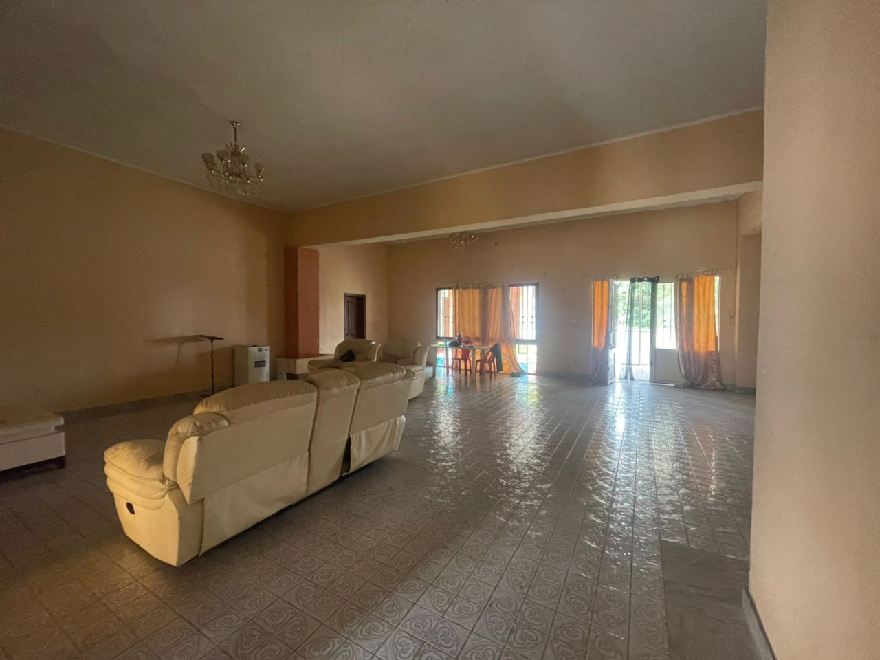 Parcelle-Terrain à Vendre – Ngaliema, Kinshasa